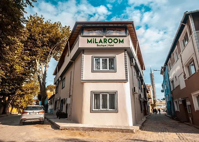 MiLAROOM
